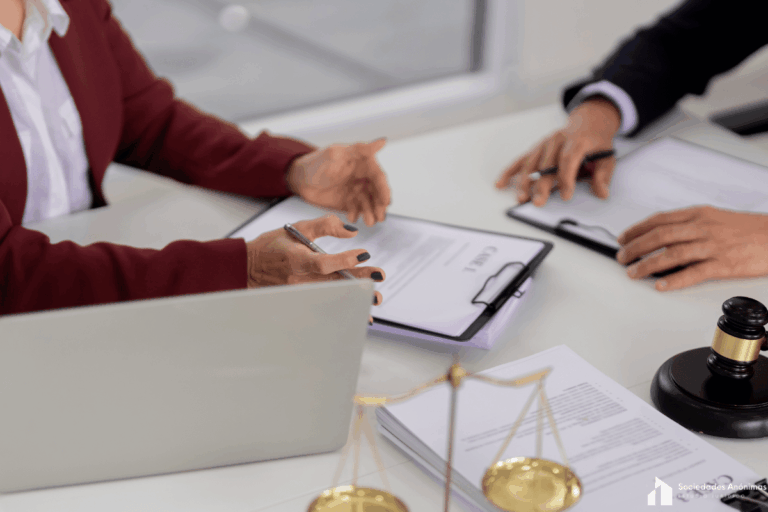 Disolución y Liquidación de Empresa en Uruguay: Cómo Cerrar una Sociedad Paso a Paso