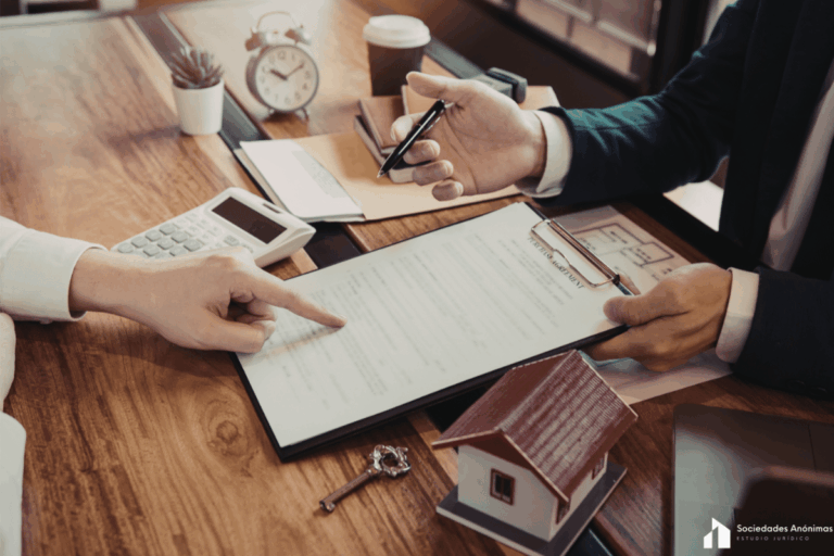 Constitución de Empresa de Construcción en Uruguay: Habilitaciones, Requisitos Legales y Aspectos Laborales