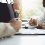 Transferencias Internacionales desde Uruguay para Empresas: SWIFT, Límites, Impuestos y Compliance